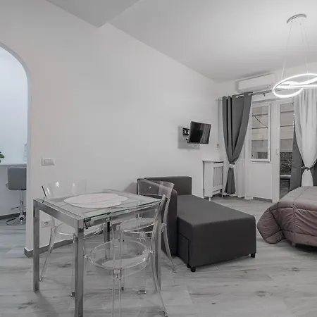 Carlo's House With Private Terrace Rome
